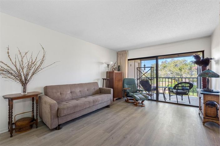 Image No.22-Propriété de 2 chambres à vendre à St. Petersburg