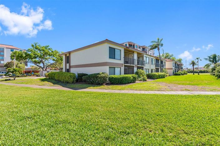 Image No.43-Propriété de 2 chambres à vendre à St. Petersburg