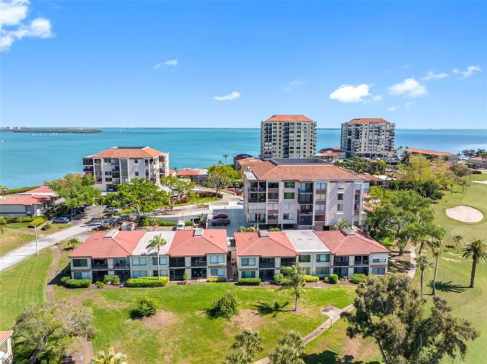 Image No.49-Propriété de 2 chambres à vendre à St. Petersburg