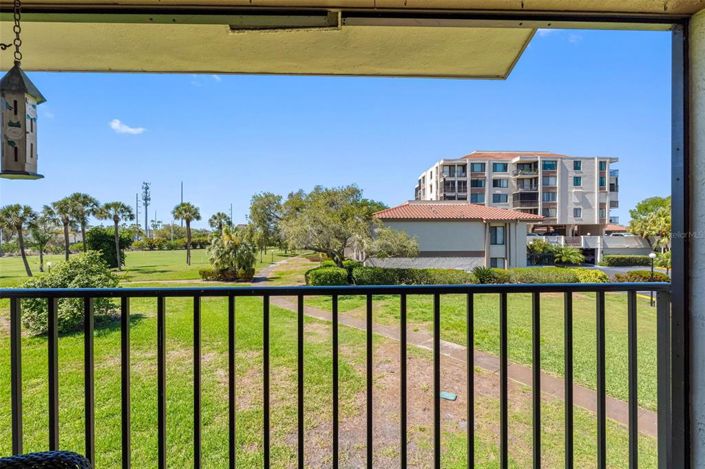 Image No.8-Propriété de 2 chambres à vendre à St. Petersburg