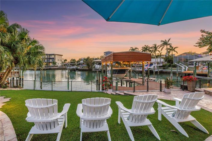 Image No.2-Propriété de 4 chambres à vendre à Clearwater