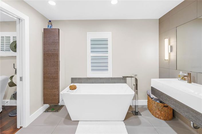 Image No.22-Propriété de 4 chambres à vendre à Clearwater