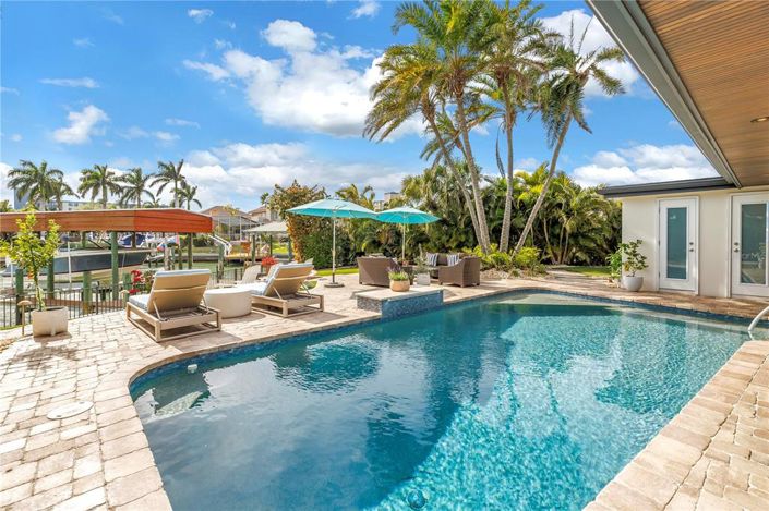 Image No.3-Propriété de 4 chambres à vendre à Clearwater