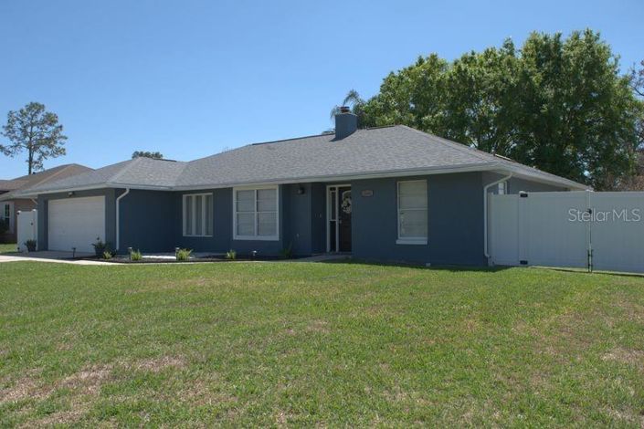 Image No.36-3 Bed Property for sale