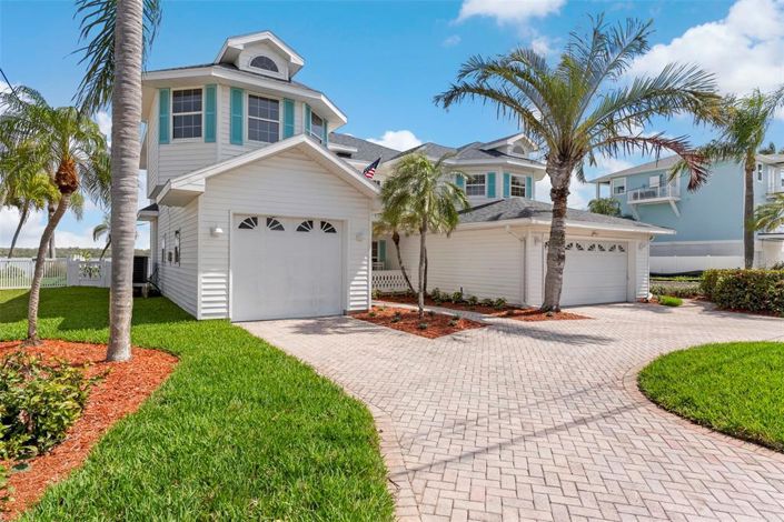 Image No.5-4 Bed Property for sale