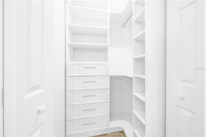 Image No.25-3 Bed Property for sale