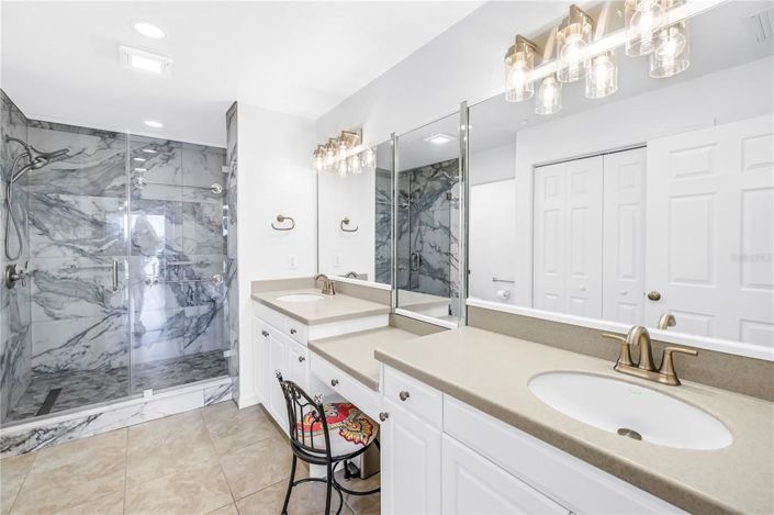 Image No.26-3 Bed Property for sale