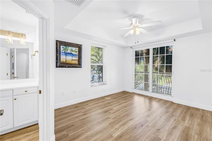 Image No.29-3 Bed Property for sale