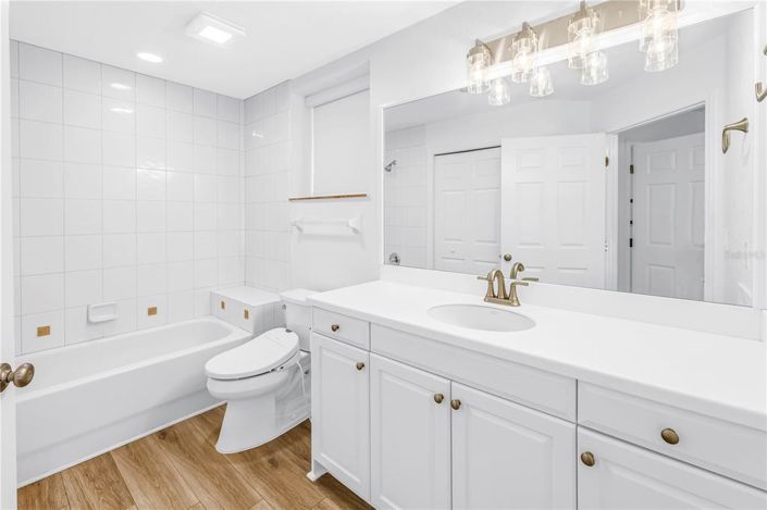 Image No.31-3 Bed Property for sale