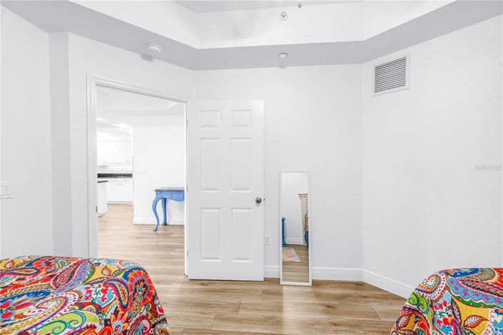 Image No.33-3 Bed Property for sale