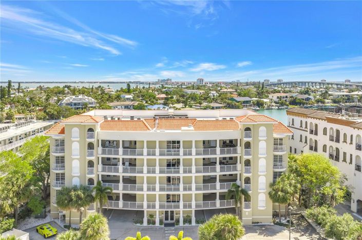 Image No.45-3 Bed Property for sale