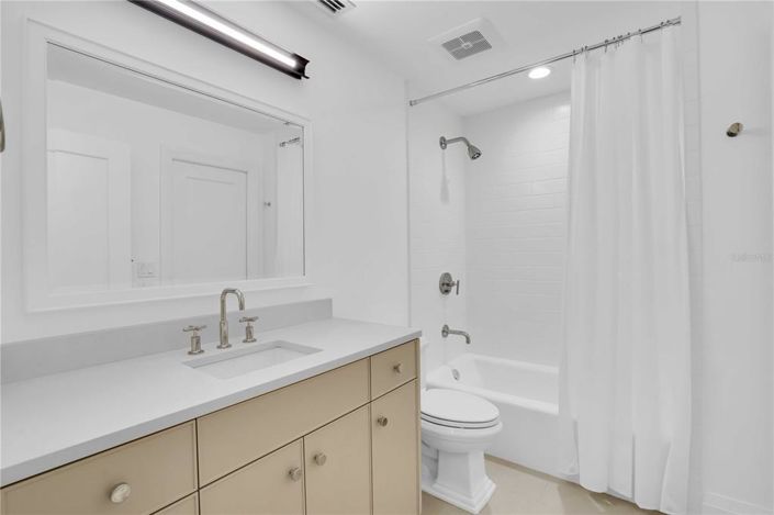 Image No.16-3 Bed Property for sale