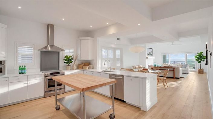 Image No.18-3 Bed Property for sale