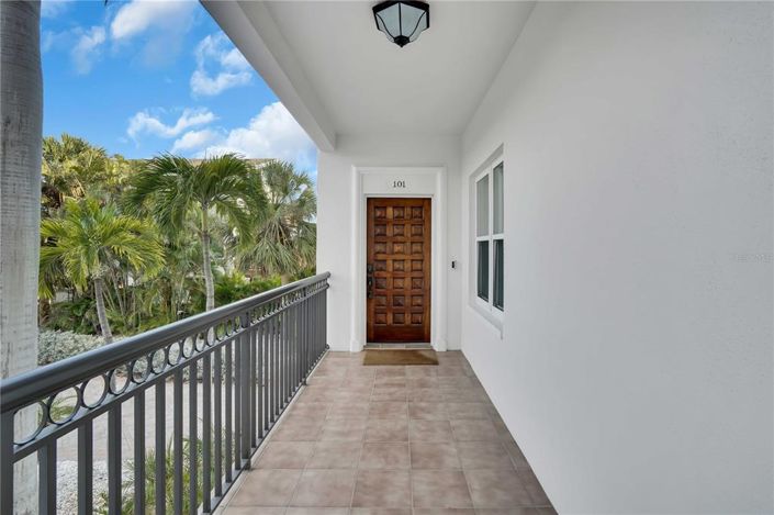 Image No.5-3 Bed Property for sale