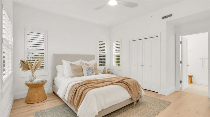 Image No.8-3 Bed Property for sale