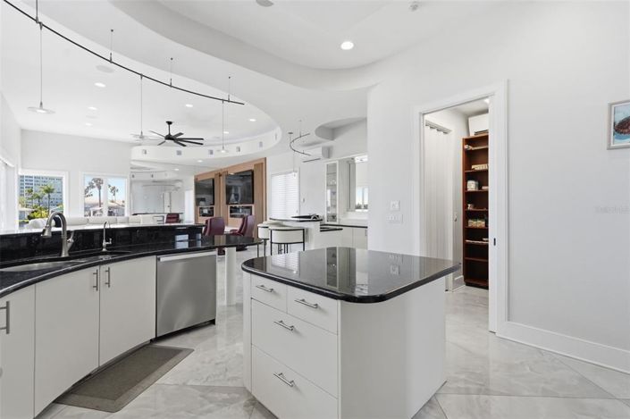 Image No.21-Propriété de 4 chambres à vendre à Clearwater