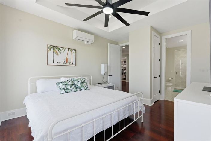 Image No.42-Propriété de 4 chambres à vendre à Clearwater