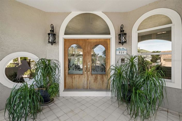 Image No.15-4 Bed Property for sale