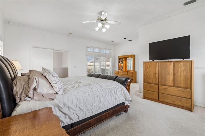 Image No.20-4 Bed Property for sale