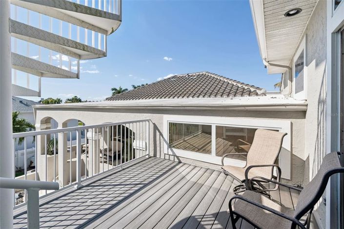 Image No.25-4 Bed Property for sale