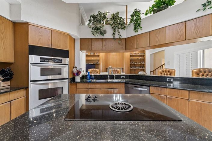 Image No.29-4 Bed Property for sale