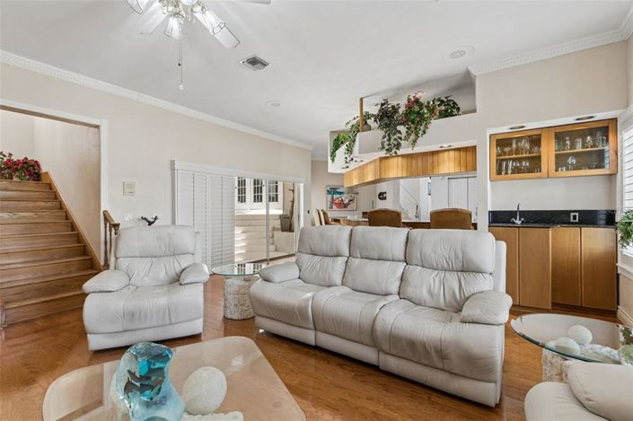 Image No.32-4 Bed Property for sale