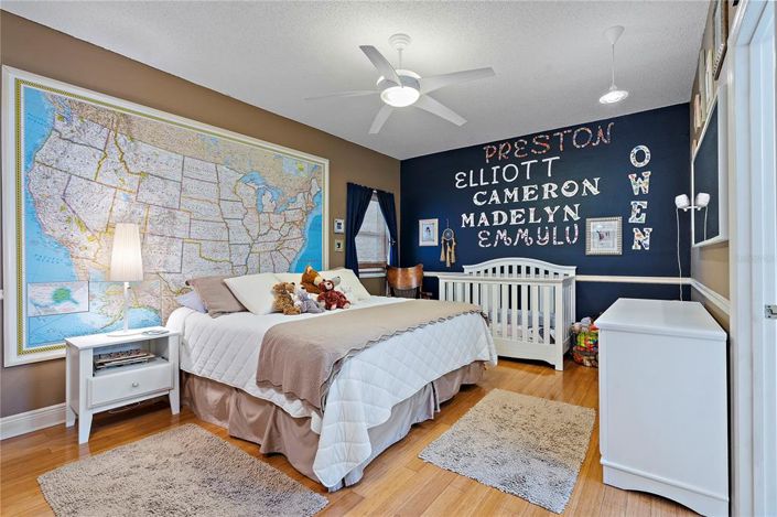 Image No.33-Maison de ville de 5 chambres à vendre à St. Petersburg