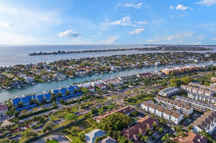 Image No.51-Maison de ville de 5 chambres à vendre à St. Petersburg