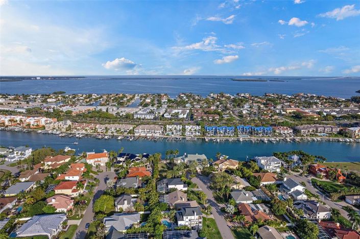 Image No.54-Maison de ville de 5 chambres à vendre à St. Petersburg