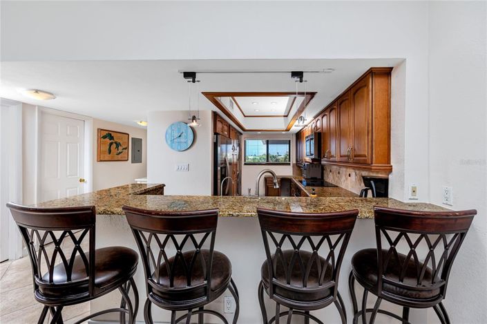 Image No.16-2 Bed Property for sale