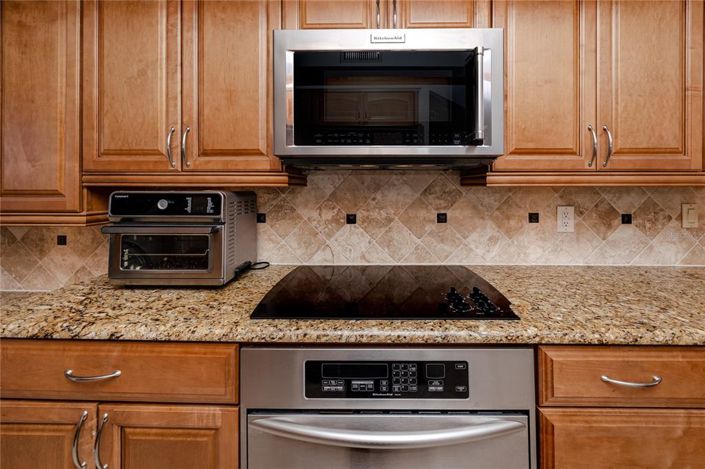 Image No.19-2 Bed Property for sale