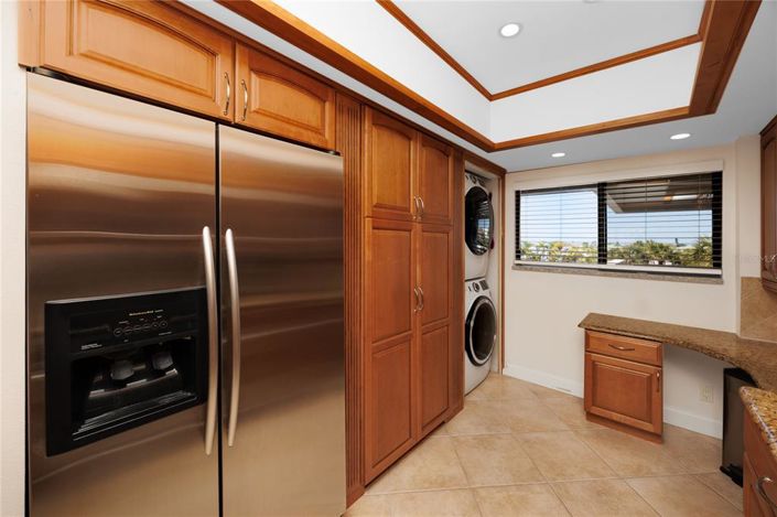 Image No.20-2 Bed Property for sale