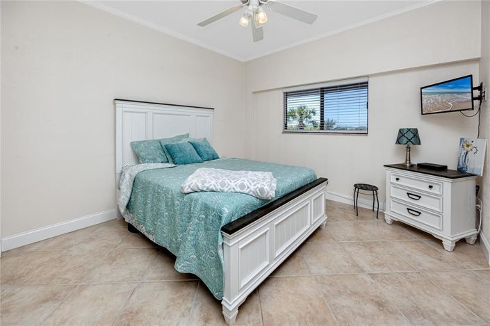 Image No.29-2 Bed Property for sale