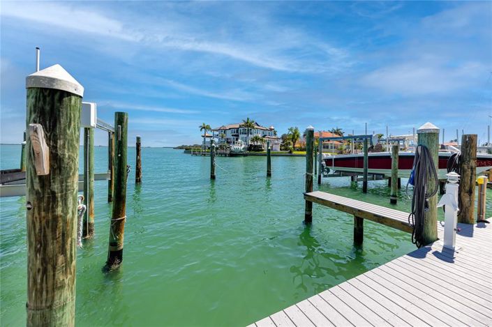 Image No.43-2 Bed Property for sale