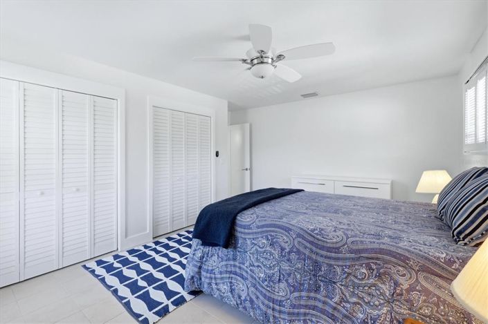 Image No.23-2 Bed Property for sale