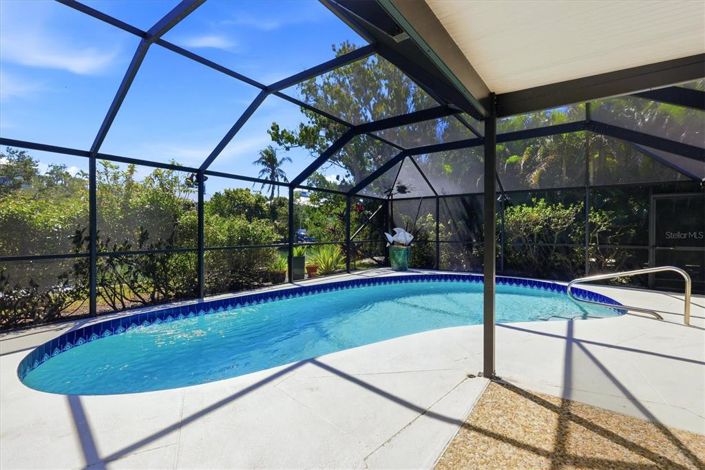 Image No.36-2 Bed Property for sale