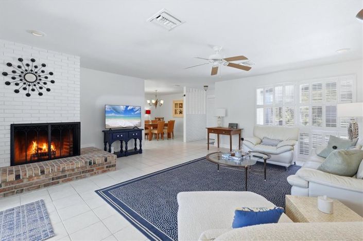 Image No.6-2 Bed Property for sale