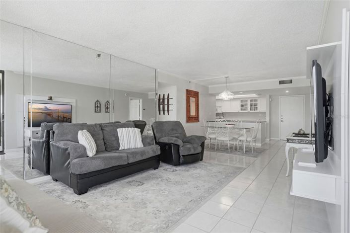 Image No.14-2 Bed Property for sale