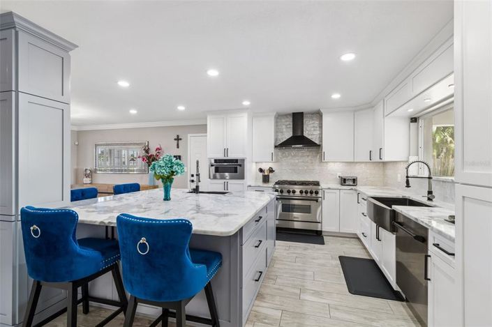 Image No.20-4 Bed Property for sale