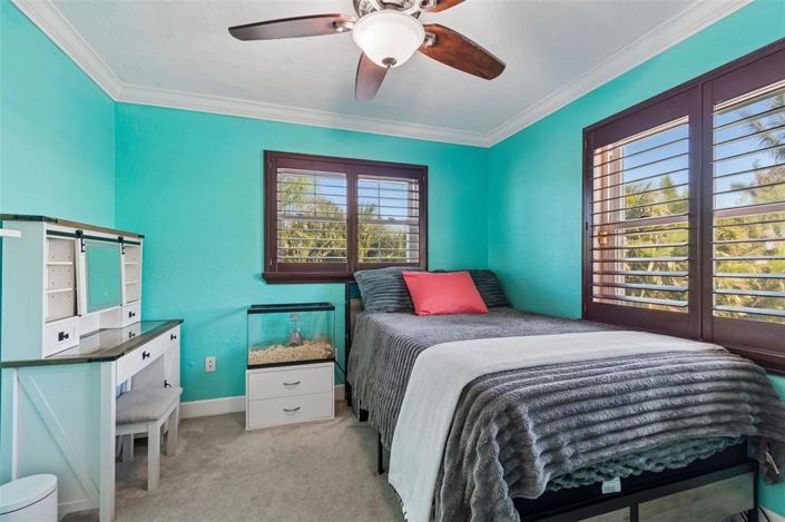 Image No.36-4 Bed Property for sale