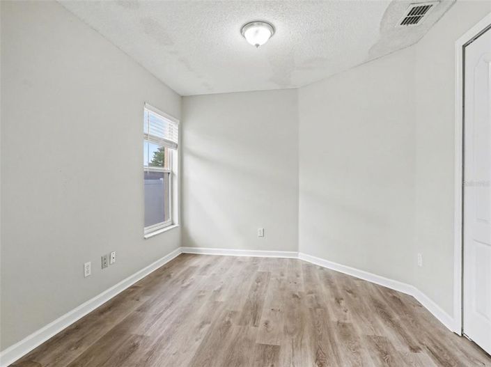 Image No.18-Propriété de 3 chambres à vendre à Clermont