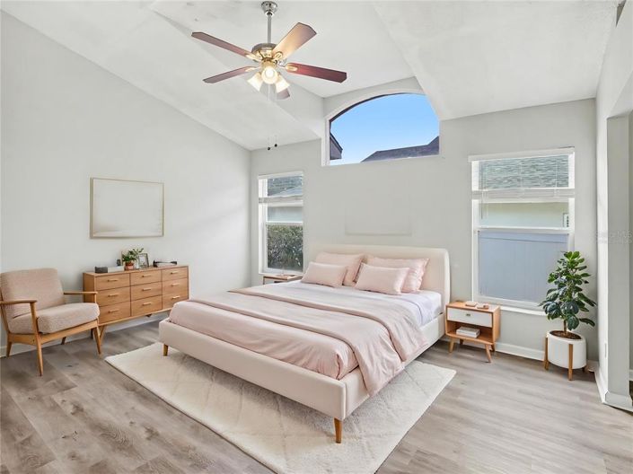 Image No.19-Propriété de 3 chambres à vendre à Clermont