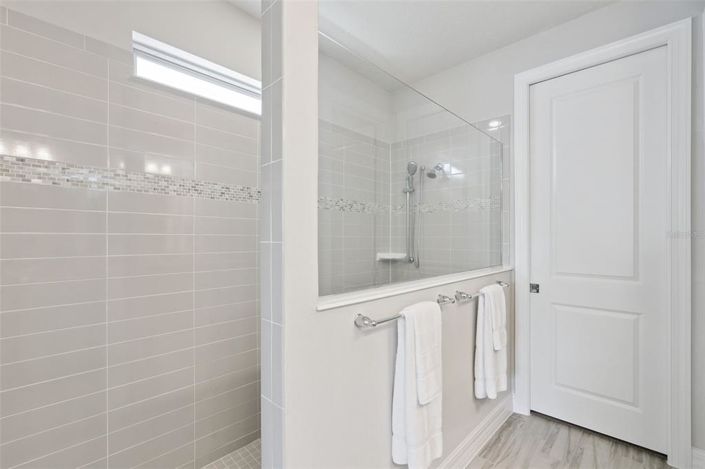 Image No.21-Propriété de 4 chambres à vendre à Orlando