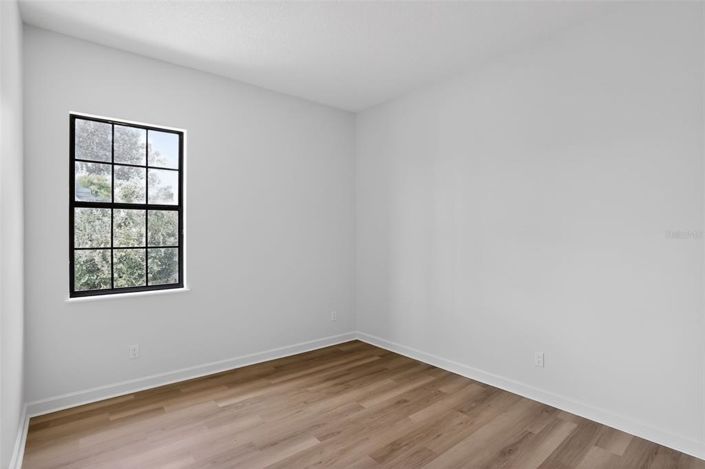 Image No.14-4 Bed Property for sale