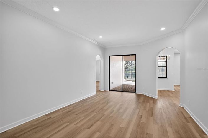 Image No.16-4 Bed Property for sale