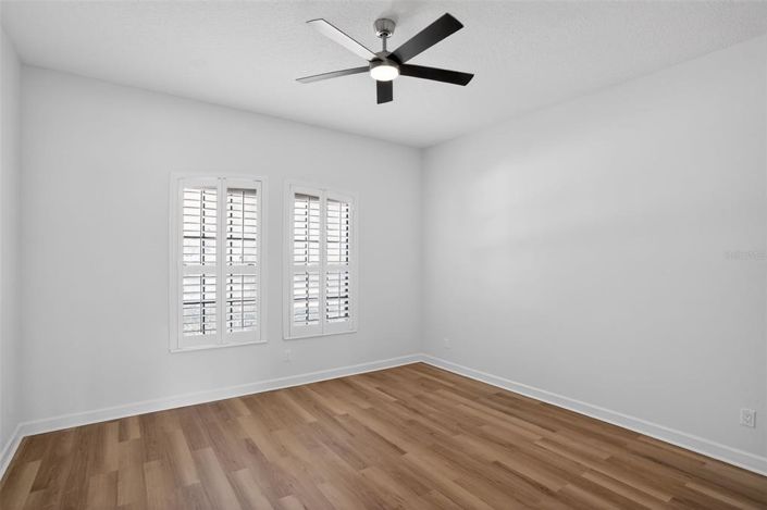 Image No.18-4 Bed Property for sale