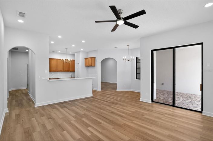 Image No.23-4 Bed Property for sale