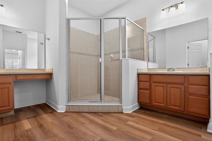 Image No.32-4 Bed Property for sale