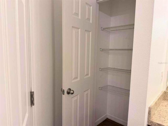 Image No.32-4 Bed Property for sale