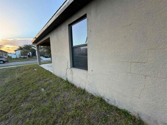 Image No.41-4 Bed Property for sale